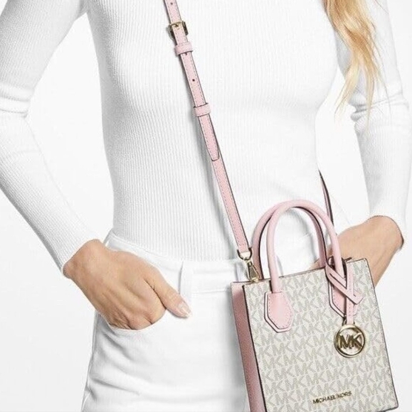 MICHAEL KORS Mercer X-Small Mini Pebbled Leather Crossbody Powder Blush NWT - Picture 5 of 16
